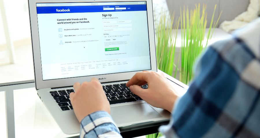 Facebook Parent club for Parenting from Pluto © copyright